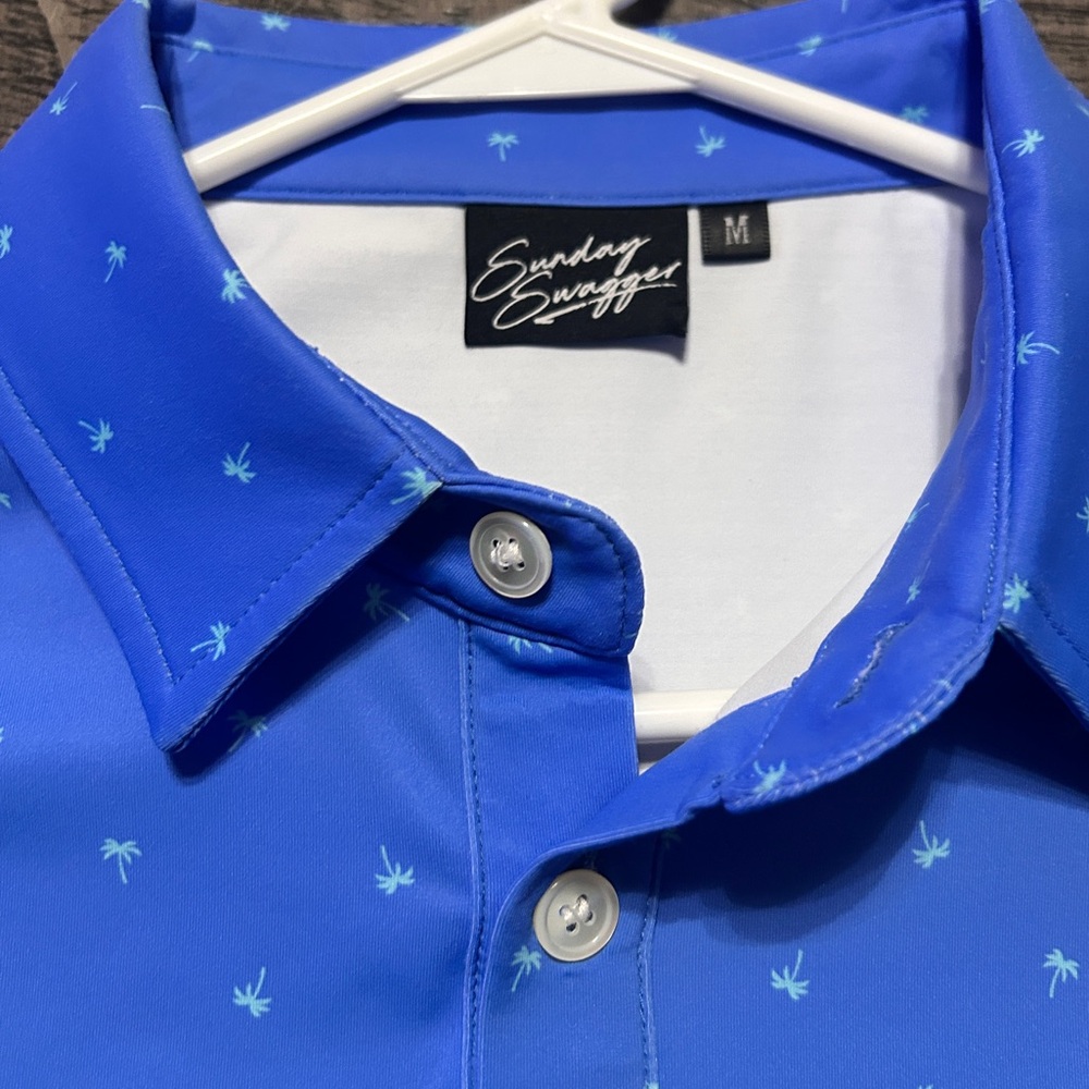 Stylish Blue Green Gradient Polo Shirt for Men Size Medium - Picture 4 of 11